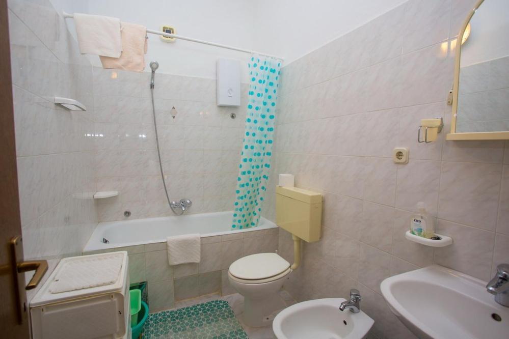 Apartments Tanja Podgora Exterior photo